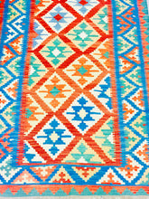 Carica l&#39;immagine nel visualizzatore di Gallery, Kilim N.3408
