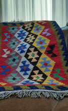 Carica l&#39;immagine nel visualizzatore di Gallery, Kilim N.3410
