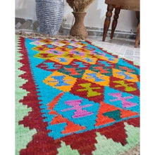 Carica l&#39;immagine nel visualizzatore di Gallery, Kilim N.3411
