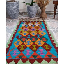 Carica l&#39;immagine nel visualizzatore di Gallery, Kilim N.3411
