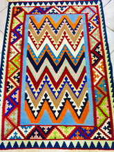 Carica l&#39;immagine nel visualizzatore di Gallery, Kilim N.3422
