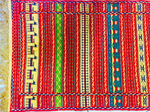 Carica l&#39;immagine nel visualizzatore di Gallery, Kilim N.882
