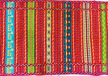 Carica l&#39;immagine nel visualizzatore di Gallery, Kilim N.882
