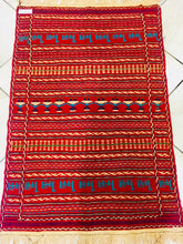 Carica l&#39;immagine nel visualizzatore di Gallery, Kilim N.883
