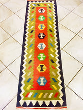 Carica l&#39;immagine nel visualizzatore di Gallery, Kilim N.893
