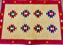 Carica l&#39;immagine nel visualizzatore di Gallery, Kilim N.902
