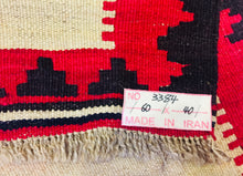 Carica l&#39;immagine nel visualizzatore di Gallery, Kilim N.3384
