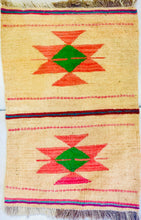 Carica l&#39;immagine nel visualizzatore di Gallery, Kilim N.3385
