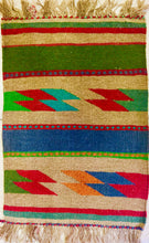 Carica l&#39;immagine nel visualizzatore di Gallery, Kilim N.3389
