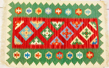 Carica l&#39;immagine nel visualizzatore di Gallery, Kilim N.3397
