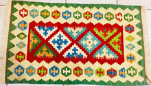 Carica l&#39;immagine nel visualizzatore di Gallery, Kilim N.3398
